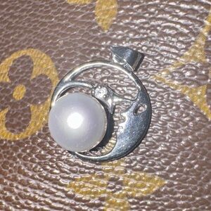 Genuine 10-11mm Lg South sea pearl metallic gray pendant